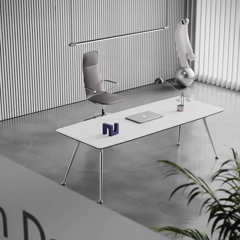 Long Straight Managers Desk Si - Office Management Technology のレビューと価格